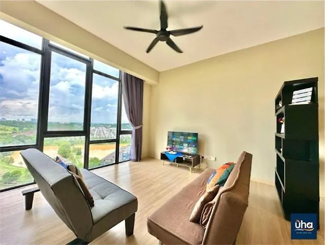 Apartment Cube 8 Teens At Taman Mount Austin By Uha Johor Bahru